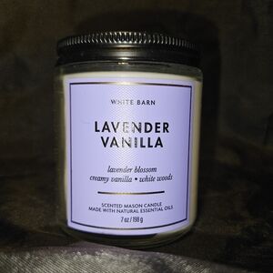 NWT Bath & Body Works Single Wick Candle Lavender Vanilla